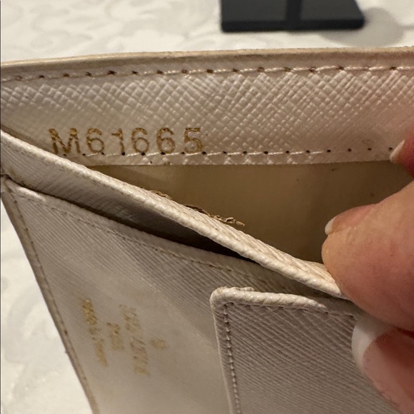 Vintage Louis Vuitton X Murakami Small Wallet - Picture 6 of 15